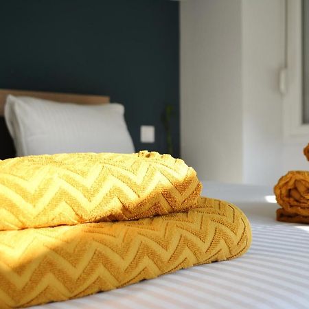 Bella Suite City Center, Parking Thessalonique Extérieur photo