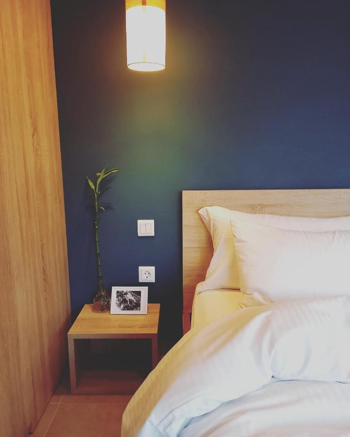 Bella Suite City Center, Parking Thessalonique Extérieur photo