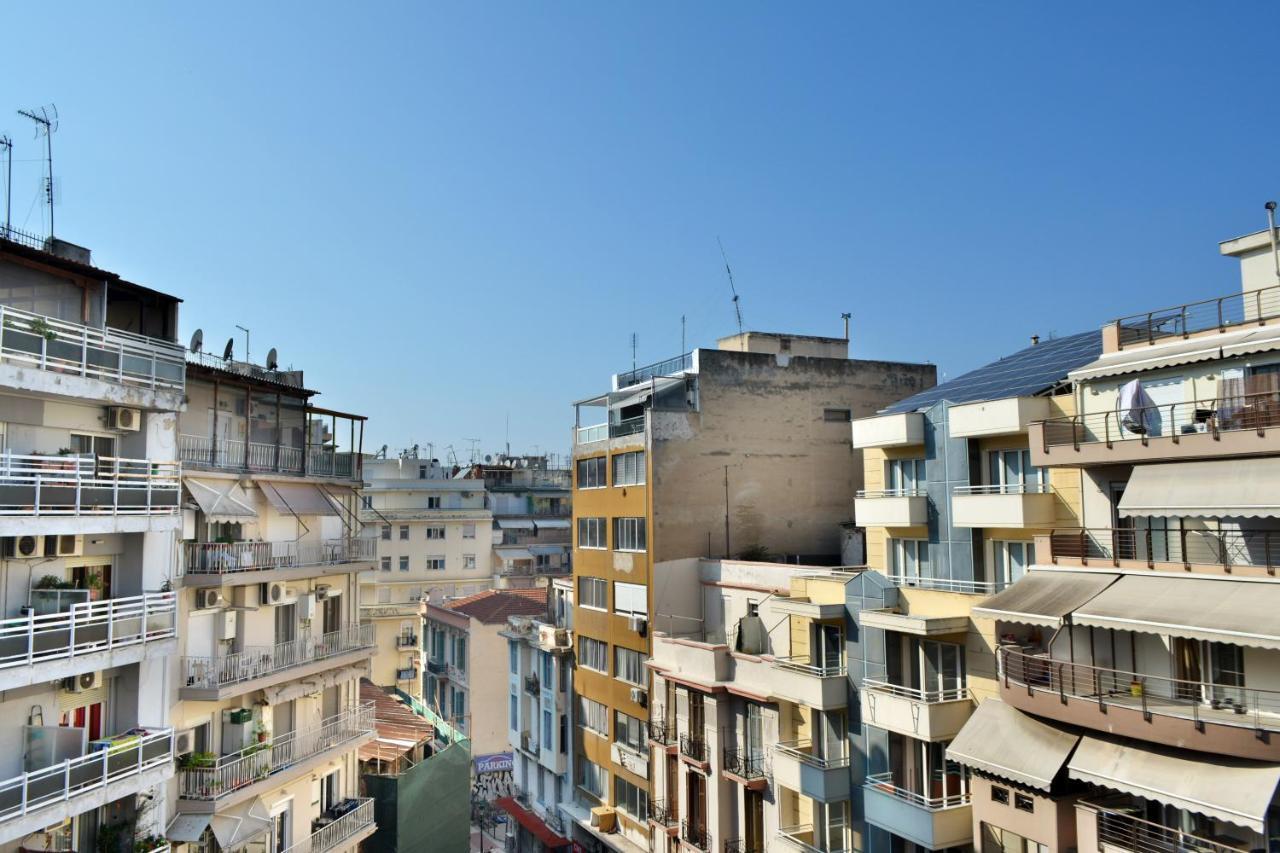 Bella Suite City Center, Parking Thessalonique Extérieur photo